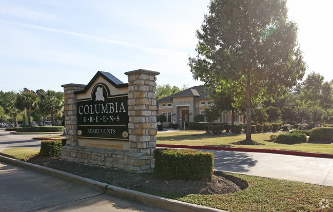 Building Photo - Columbia Greens Rental