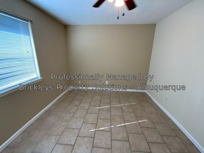 Photo - 4921 Goldenthread Dr NE