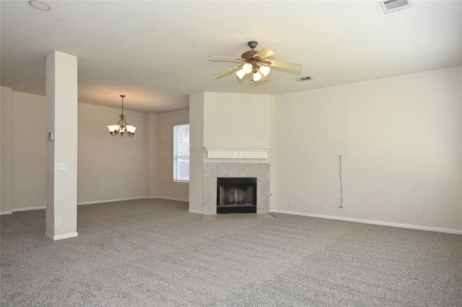 Photo - 16807 Luckenwald Dr