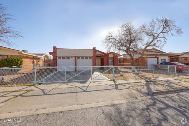 Building Photo - 10948 Casey Stengel Pl Rental