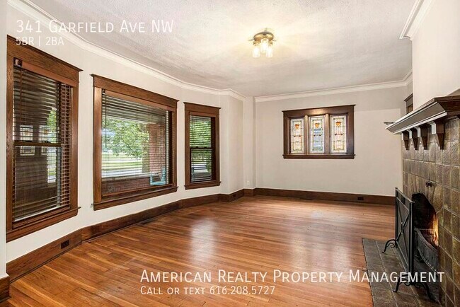 Photo - 341 Garfield Ave NW
