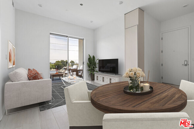 Building Photo - 1650 Sawtelle Blvd Unit 401 Rental
