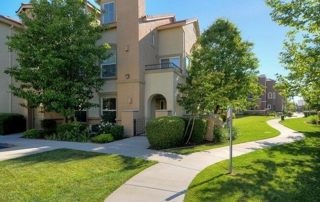 Photo - 2 Bed | 2 Bath | 1375 SF | Private 2 Garage | Loft Style Condominium | Owner pays WS&G