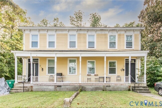 Building Photo - 814 W High St