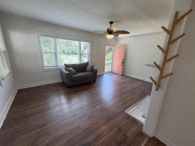 Photo - 1240 Skyview Rd