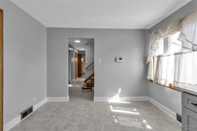 Photo - 2665 Harlem Rd