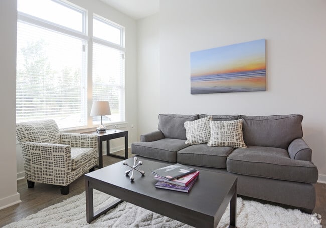 300 Optimist park - 300 Optimist Park