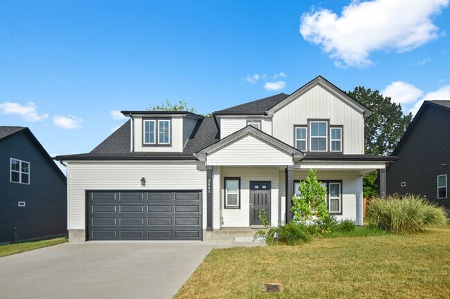 Building Photo - Pet Friendly Four Bedroom! Rental