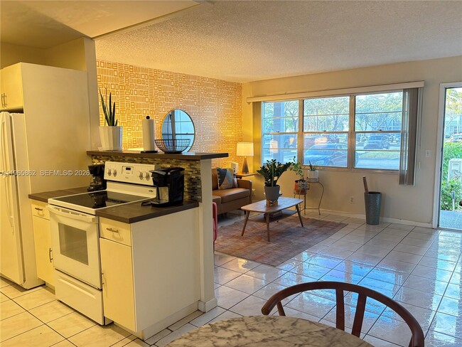 Photo - 13250 SW 4th Ct Unit 110G