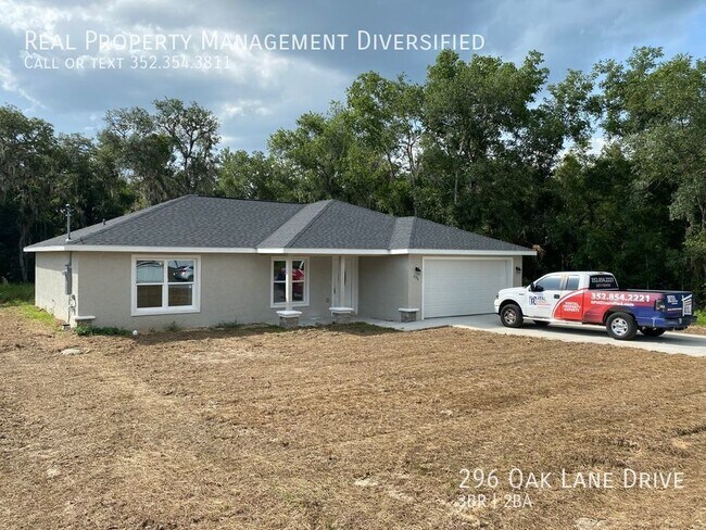 Photo - 296 Oak Ln Dr