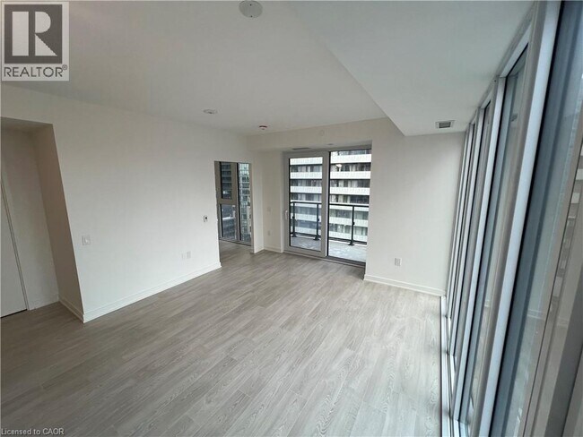 Photo - 634 Church St Unit 803