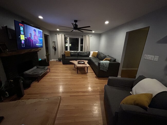 Photo - 1008 Lambeth Dr Unit W/OSauna