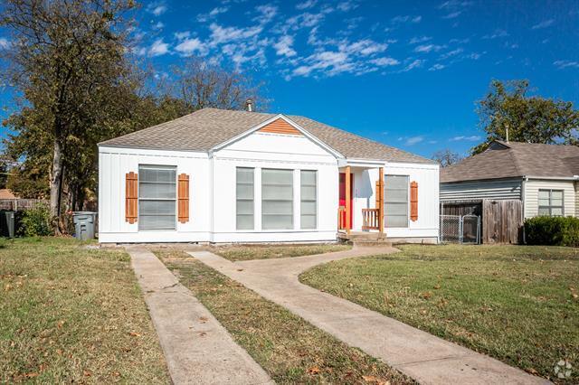 Building Photo - 5829 E Mockingbird Ln Rental