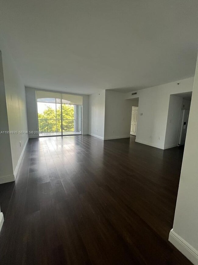 Photo - 9725 NW 52nd St