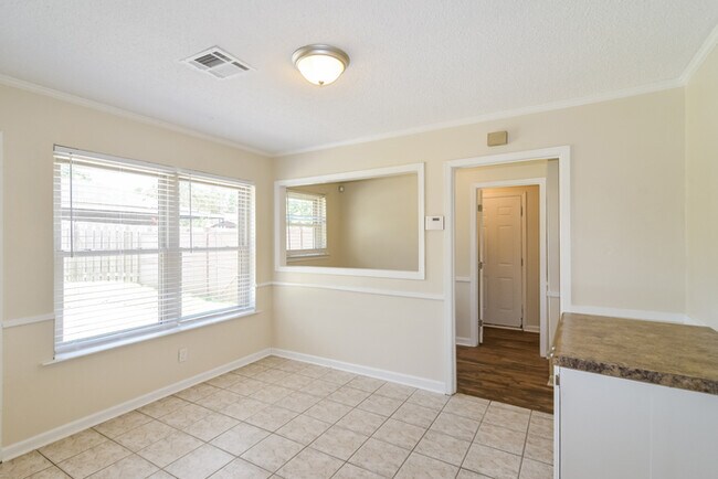 Photo - 4 Bedroom Home in Montgomery