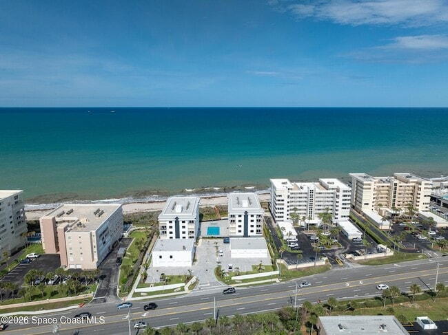 2765 N Hwy A1A Unit 203