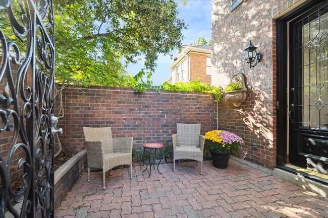 Photo - 4510 Mandell St