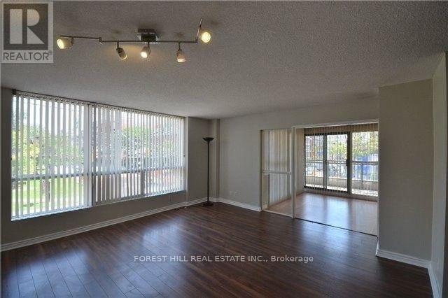 Photo - 92 King St E Unit 211