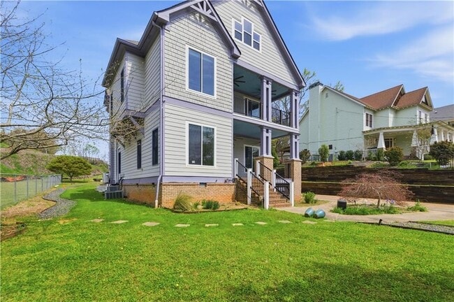 Photo - 850 Ormewood Ave SE