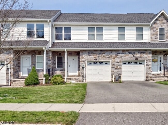 26 DeCroce Ct
