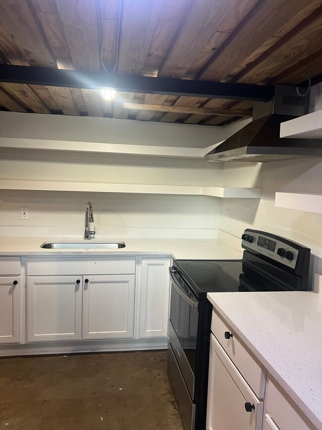 Photo - 4216 Poinsetta Dr Unit B