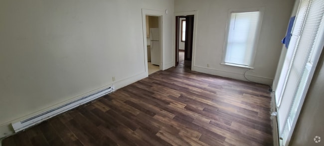 Building Photo - 508 W Lyon St Rental