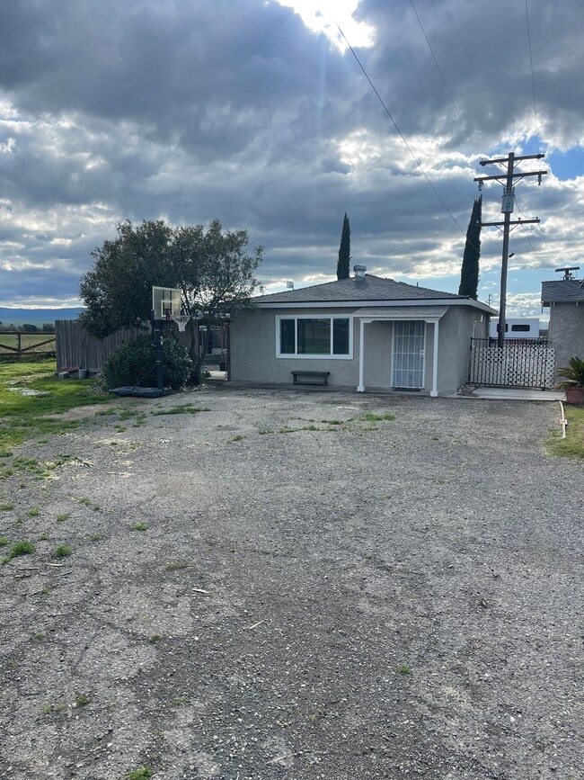 Building Photo - 30111 S Koster Rd Rental