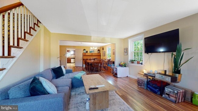 Photo - 769 Ardmore Ave