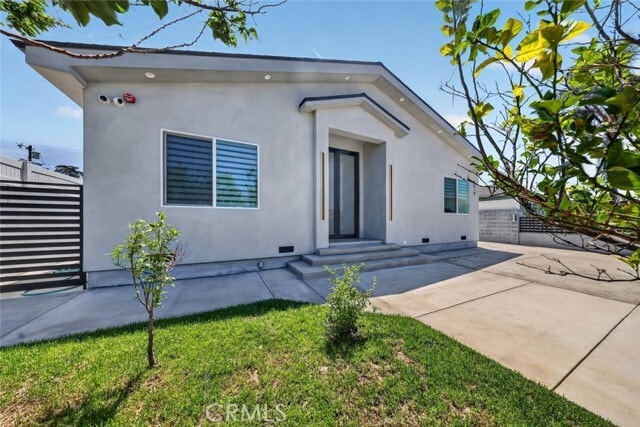 8018 Shadyglade Ave