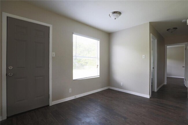 Photo - 1410 Ransom St