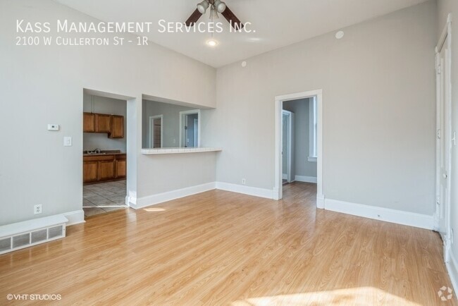 Building Photo - Sunny Pilsen 2 Bed- blocks away from Harri... Unit 1R Rental