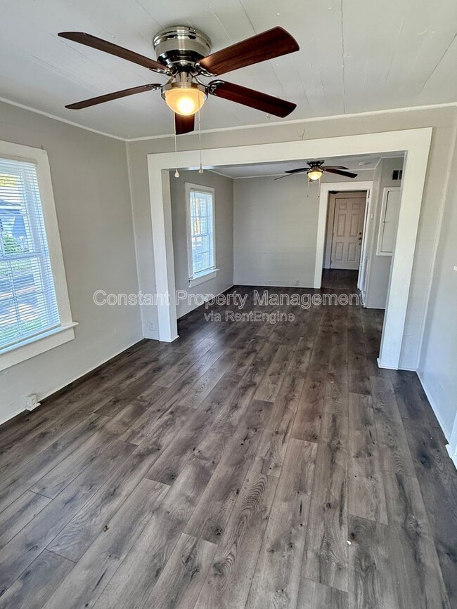 Photo - 116 Lexington Ave