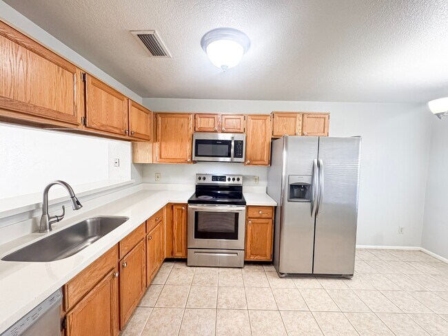 4114 E Union Hills Dr