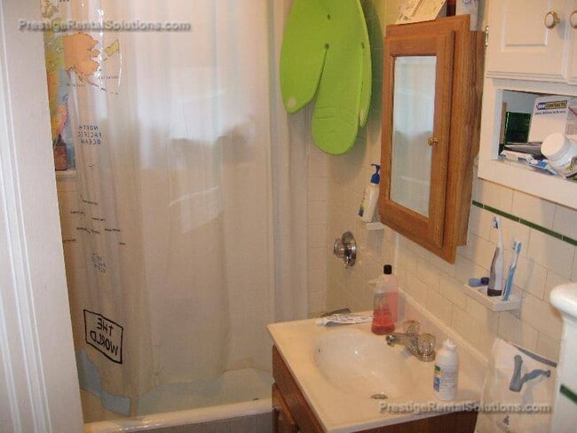 Photo - 30 Russell St