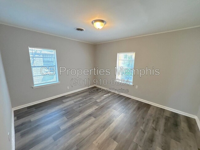 Photo - 310 Jones St