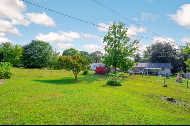 Photo - 8912 Bayview Dr