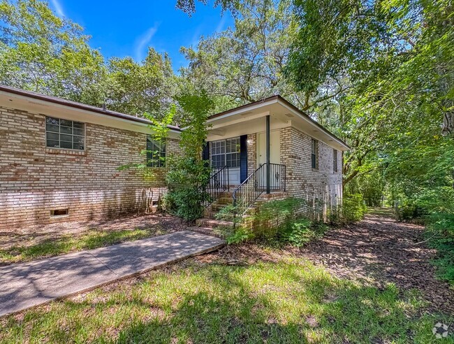 Building Photo - 1726 Hartsfield Rd Unit G Rental