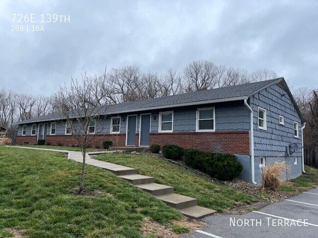Building Photo - 726E 139th- Rental