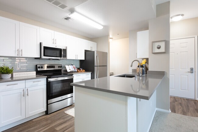 Montrachet Apartments