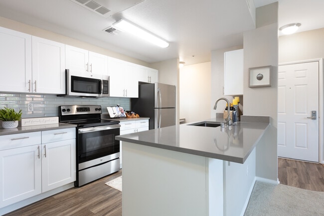 Photo - Montrachet Apartments