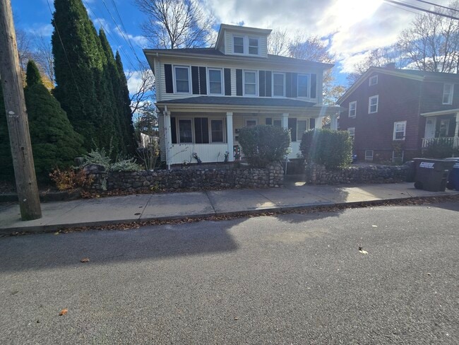 Building Photo - 19 Downer St