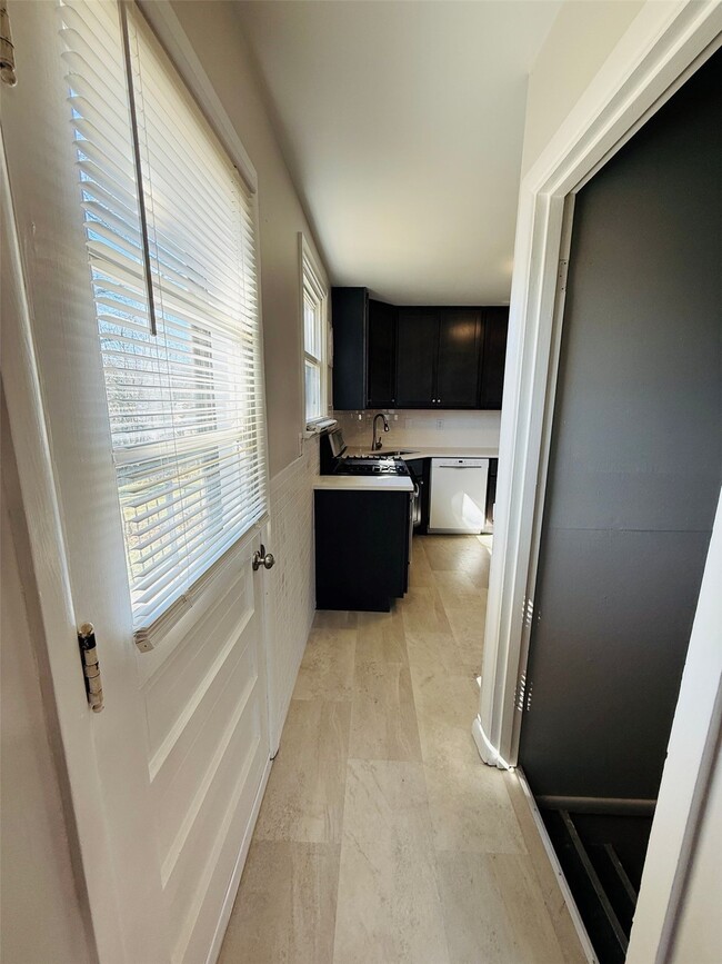 Photo - 936 Highmont Dr