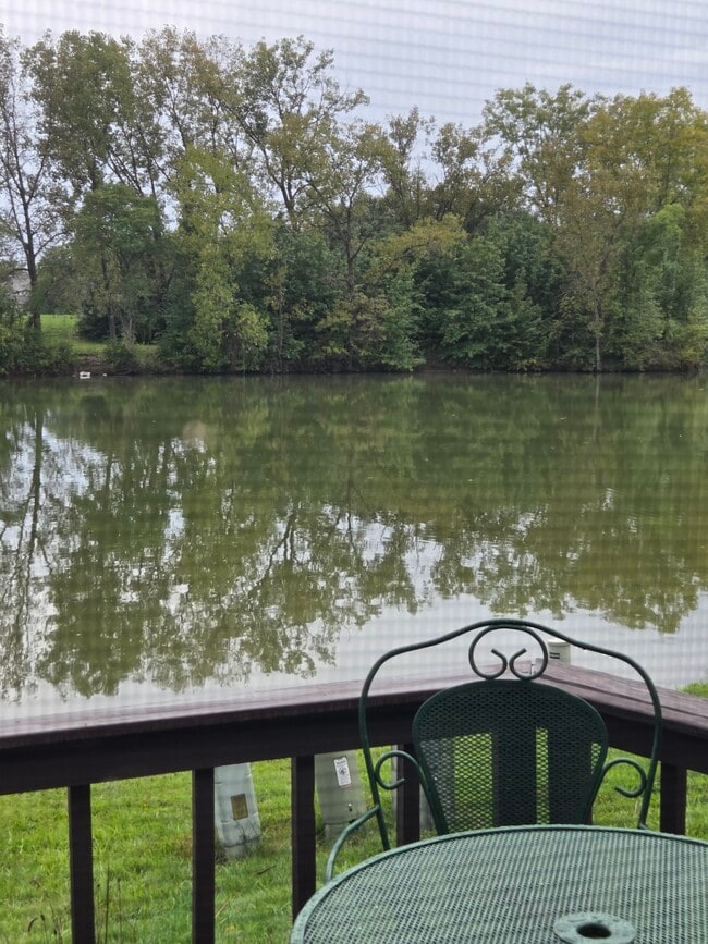 Lakefront view - 829 Applewood Ln