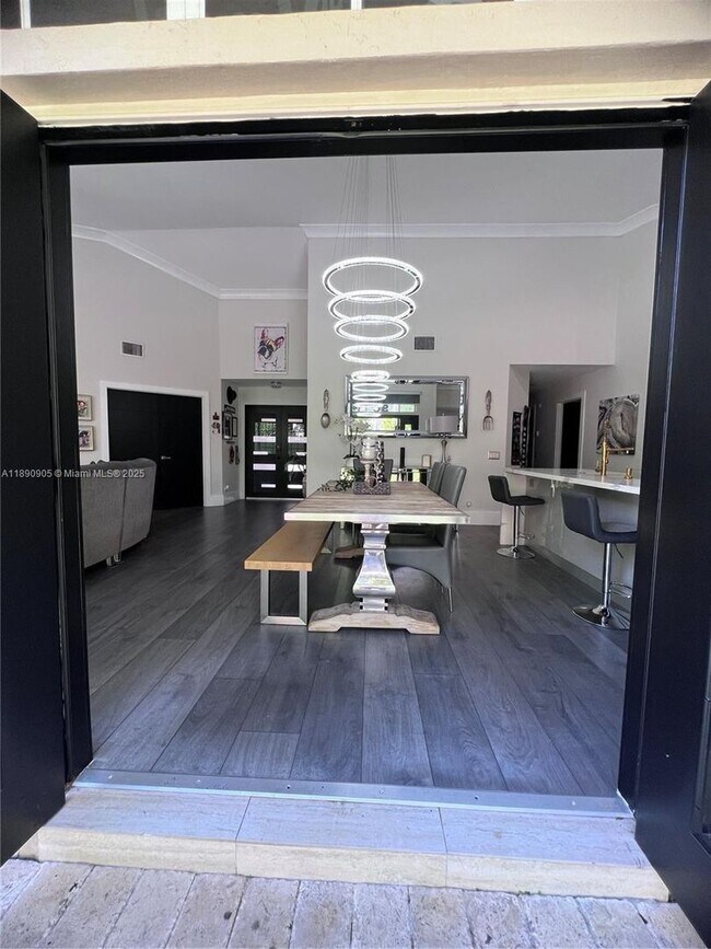 Photo - 1371 Bayview Cir