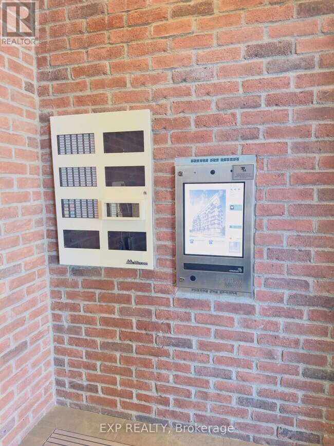 Photo - 2799 Kingston Rd Unit 213