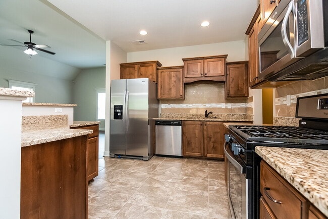 Photo - 2674 Champion Hills Dr