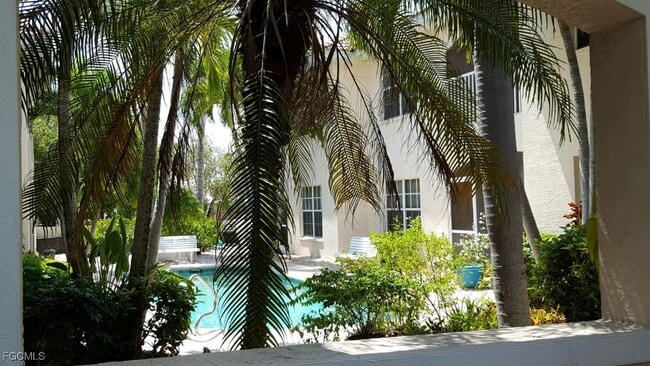 Building Photo - 5410 Chiquita Blvd S Unit 202 Rental