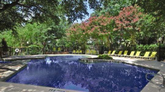 Photo - 6033 E NW Hwy Unit c2