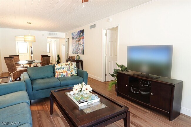 Photo - 820 Ketch Dr Unit 3