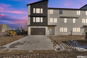 Building Photo - 851 W Center St Rental